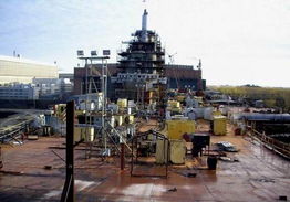 印度航母改装工程迈出关键一步，俄方宣布船体维修与船舶拆除顺利完成